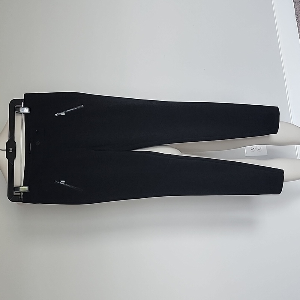 Cache black skinny leg ribbed textured pants-4